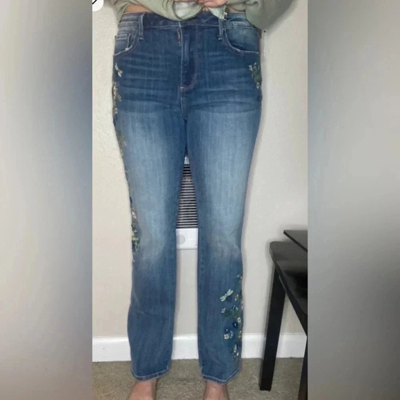 Driftwood Free People Embroidered Floral Boot Cut Jeans Size 30 Blue - Picture 1 of 6